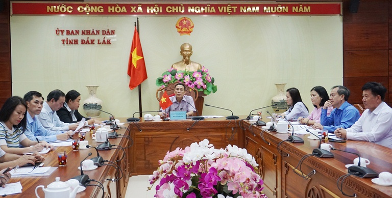 Hội nghị trực tuyến về hợp tác đầu tư với thành phố Sainl Petersburg (Liên bang Nga)